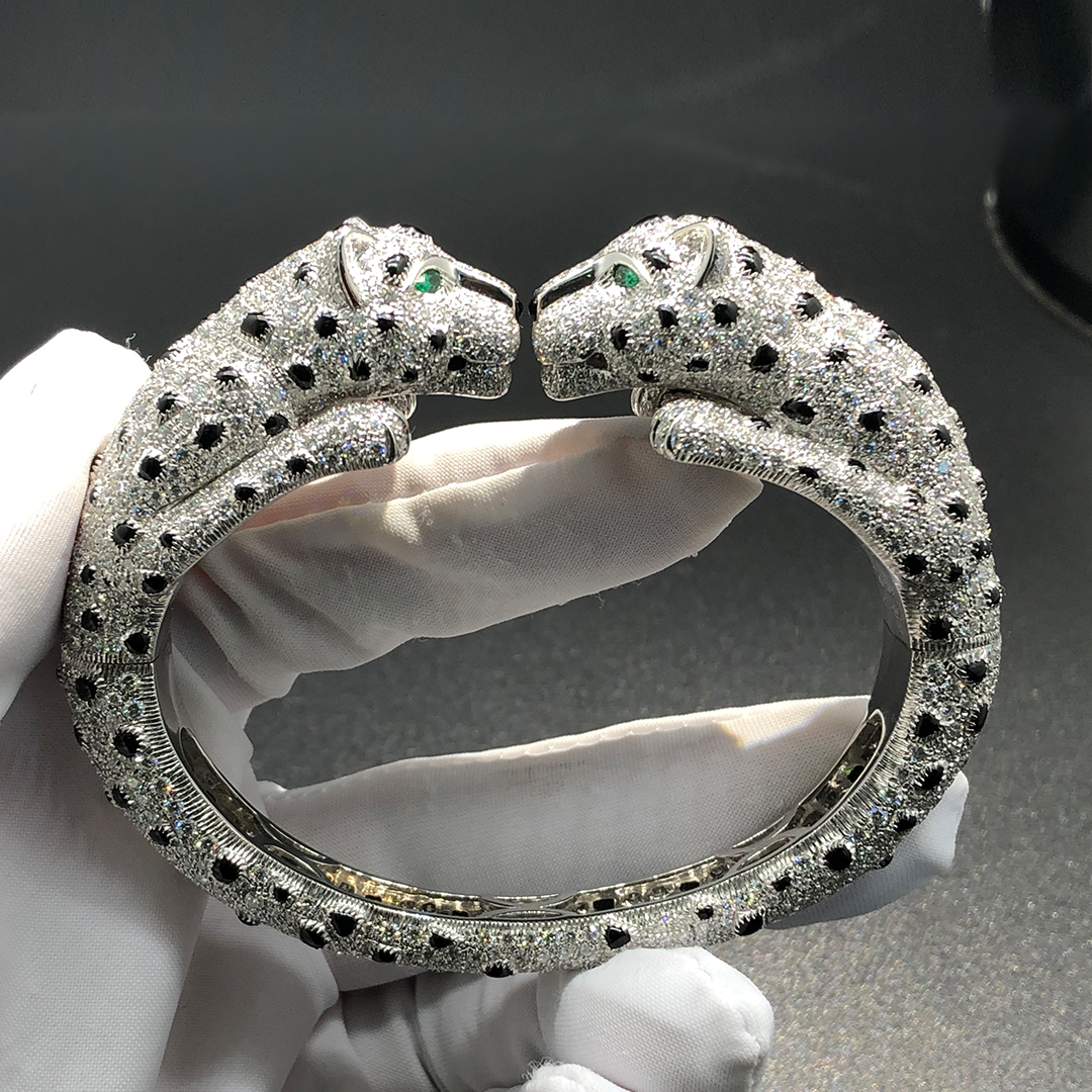 Cartier Platinum Panthere de Cartier Full Pave Diamonds Onyx Double Panther Bracelet