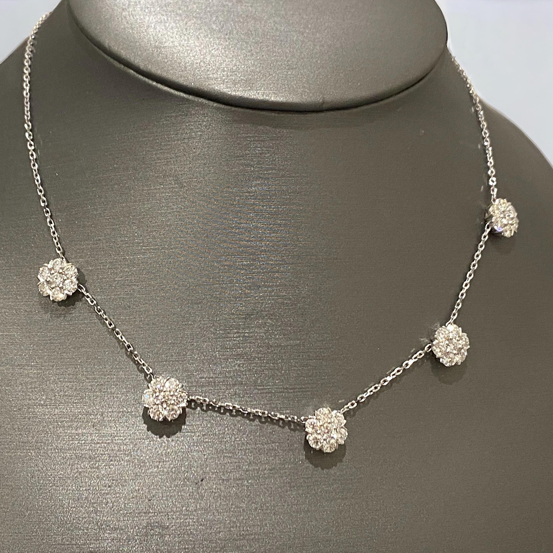 Van Cleef & Arpels Fleurette 5 Flowers Diamond 18k White Gold Necklace VCARP9VC00
