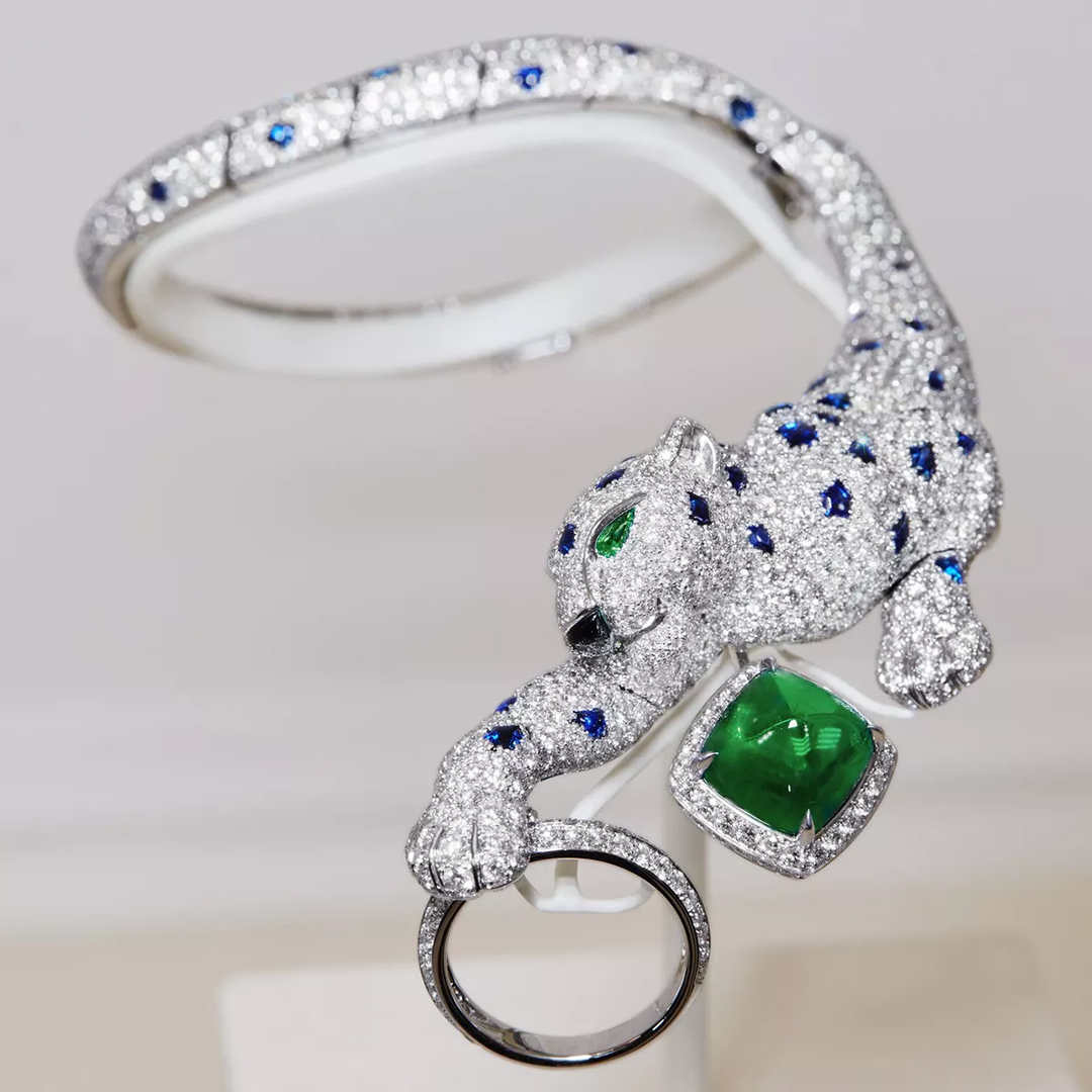 Cartier Panthère Jaillissante Blue Sapphires Emerald 18k White Gold Full Pave Diamond High Jewelry Ring-Bracelet
